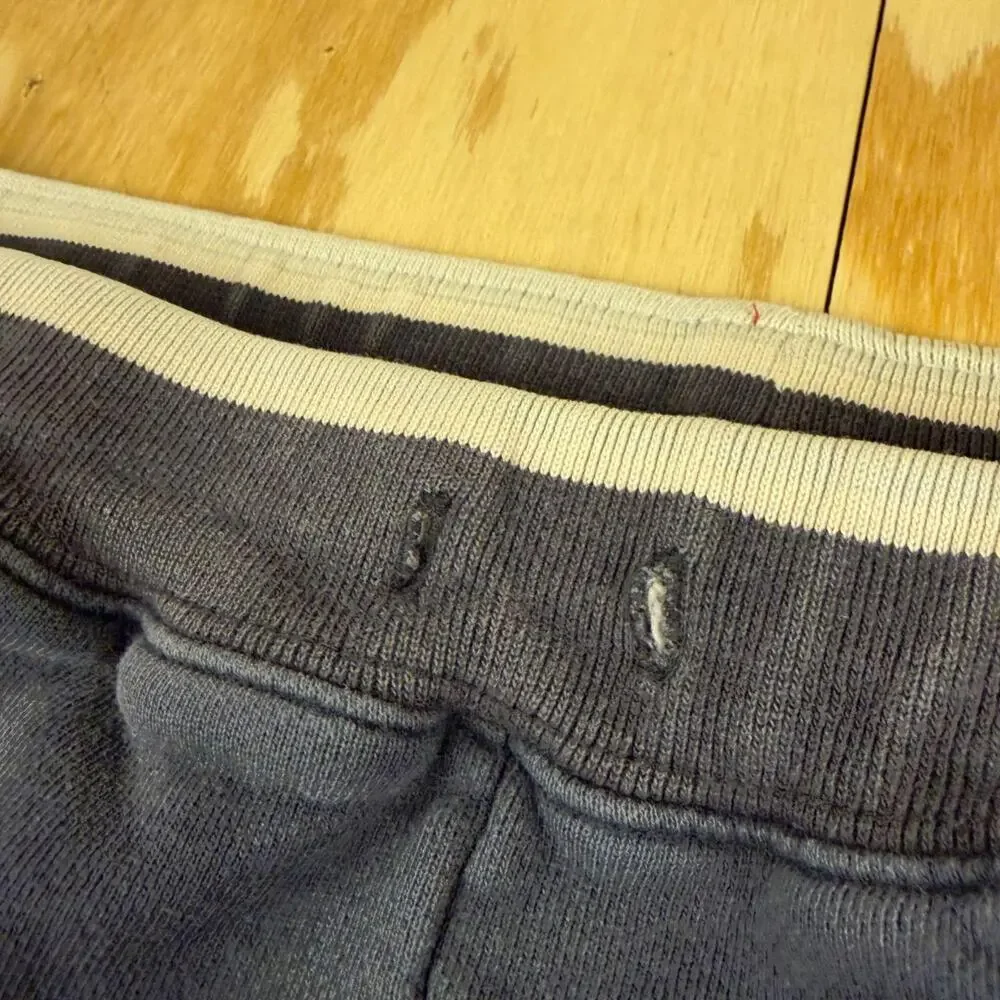 Vintage Y2K Nike Baggy Sweatpants – Navy Blue – Women’s L